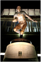 Red Grange #77  University of Illinois Memorial Stadium Bronze S